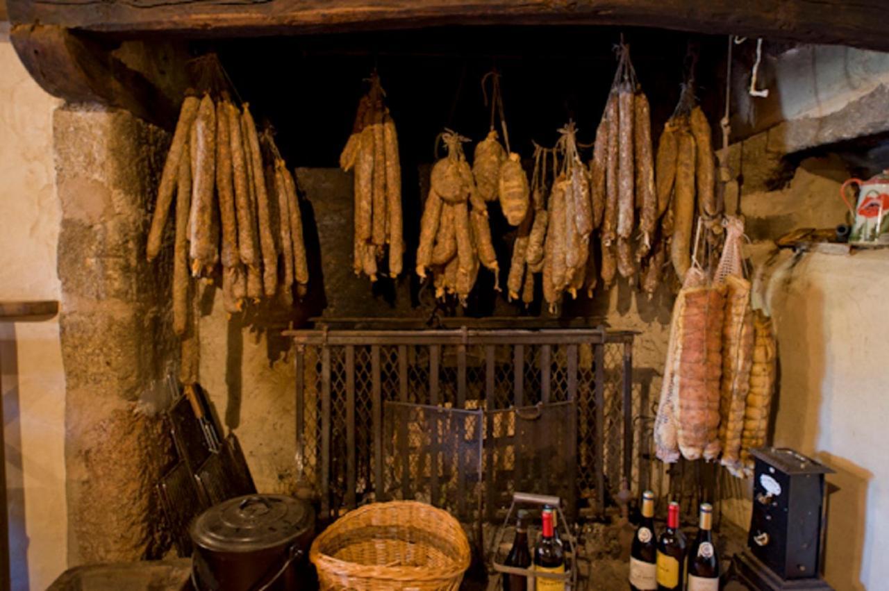 Le Moulin Bed & Breakfast Saint-Arcons-d'Allier Exterior photo